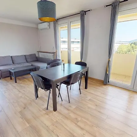 Апартаменты 85 M2 Lumineux 4 Клермон-Ферран